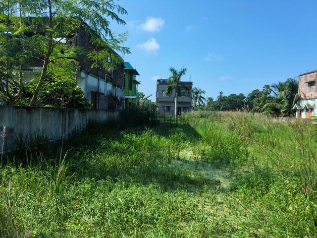 Residential Plot in Joka for resale Kolkata. The reference number is 21118800