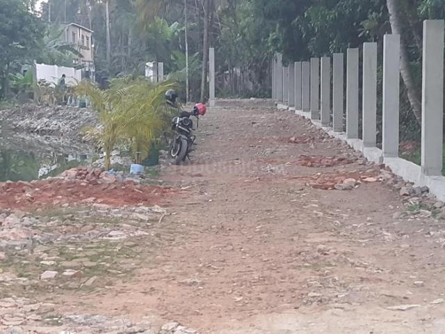 Residential Plot in Joka for resale Kolkata. The reference number is 21171644