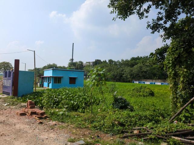 Residential Plot in Joka for resale Kolkata. The reference number is 21201322