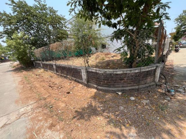 Residential Plot in Kudasan for resale Gandhinagar. The reference number is 20994200
