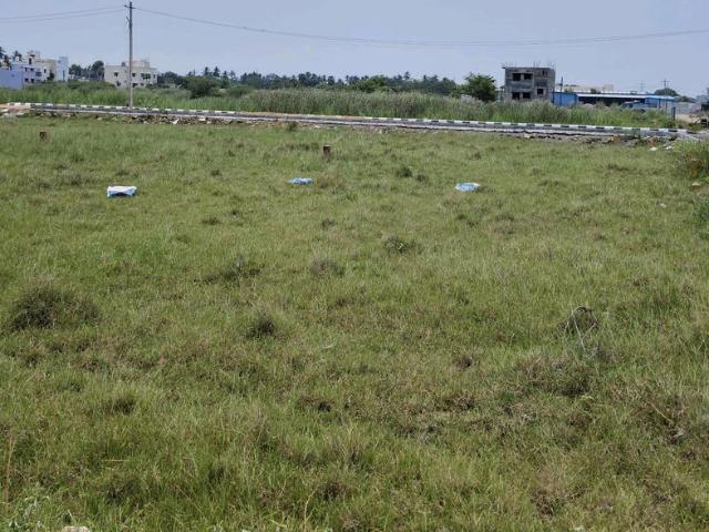 Residential Plot in Kundrathur for resale Chennai. The reference number is 19160745