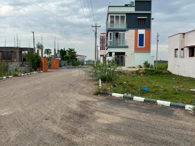 Residential Plot in Kundrathur for resale Chennai. The reference number is 21370770