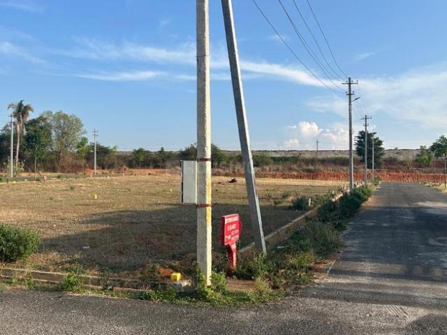 Residential Plot in Kuppaluru for resale Mysore. The reference number is 21188430