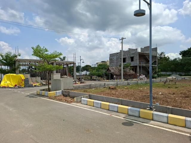 Residential Plot in Kuthambakkam for resale Chennai. The reference number is 20395742