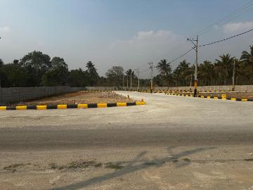 Residential Plot in Kaggalipura for resale Bengaluru. The reference number is 18240571
