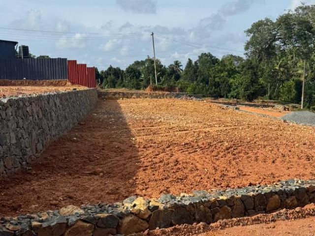 Residential Plot in Kakkanad for resale Kochi. The reference number is 18341856