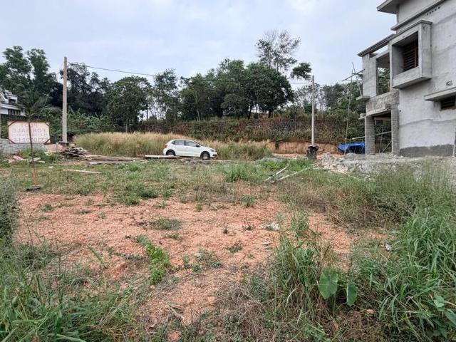 Residential Plot in Kakkanad for resale Kochi. The reference number is 19253508