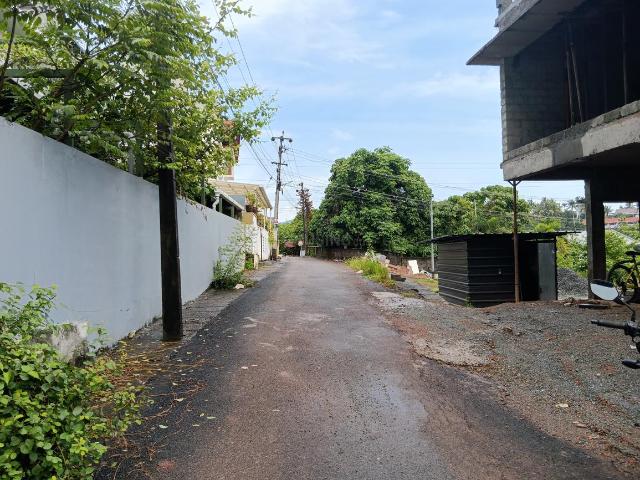 Residential Plot in Kakkanad for resale Kochi. The reference number is 20566656