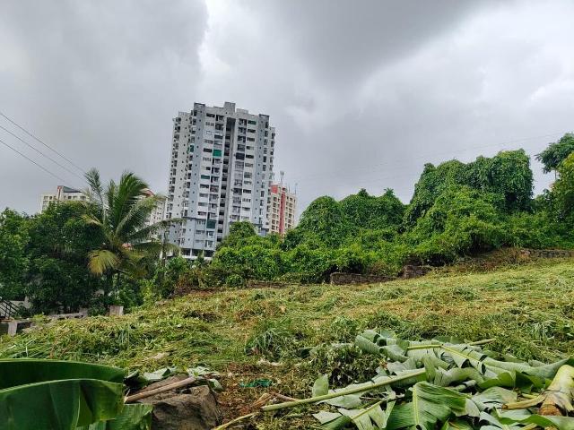 Residential Plot in Kakkanad for resale Kochi. The reference number is 20816150
