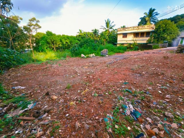 Residential Plot in Kakkanad for resale Kochi. The reference number is 20944359