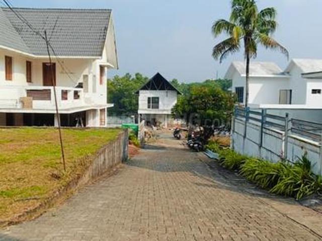 Residential Plot in Kakkanad for resale Kochi. The reference number is 20073629