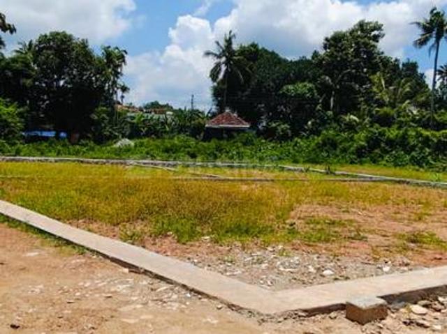 Residential Plot in Kakkanad for resale Kochi. The reference number is 21069508