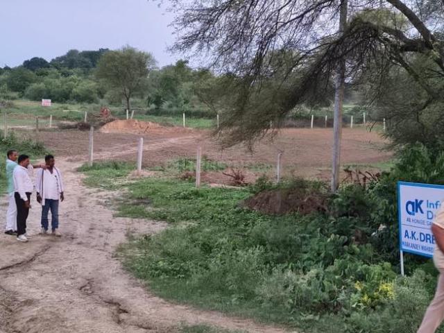 Residential Plot in Kaithi for resale Varanasi. The reference number is 20832698