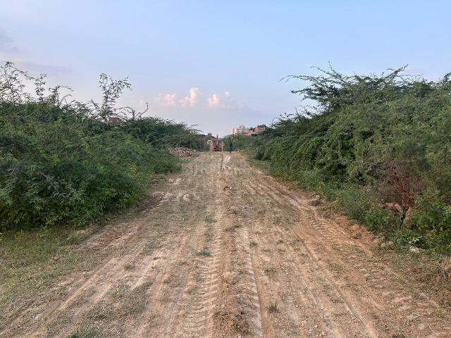 Residential Plot in Kalindipuram for resale Allahabad. The reference number is 21308564
