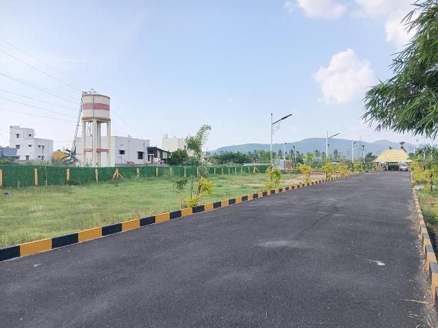 Residential Plot in Kallandhiri for resale Madurai. The reference number is 21238446