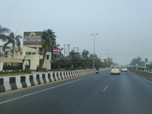 Residential Plot in Kamta for resale Lucknow. The reference number is 19499523