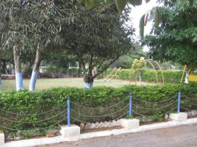 Residential Plot in Kandukur for resale Hyderabad. The reference number is 14022891