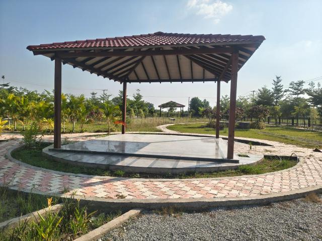 Residential Plot in Kandi for resale Sangareddy. The reference number is 21359620