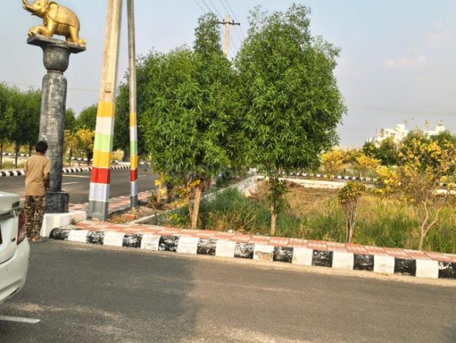 Residential Plot in Kankipadu for resale Krishna. The reference number is 20622190