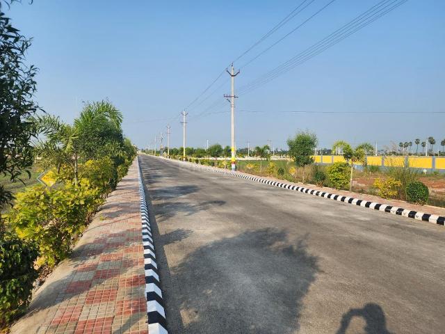 Residential Plot in Kankipadu for resale Vijayawada. The reference number is 20819850
