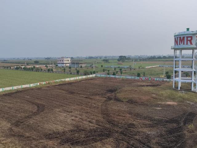 Residential Plot in Kankipadu for resale Vijayawada. The reference number is 9486401