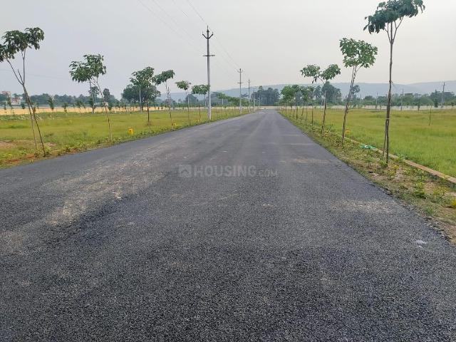 Residential Plot in Kapuluppada for resale Visakhapatnam. The reference number is 18876344