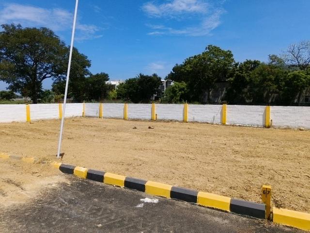 Residential Plot in Karapakkam for resale Chennai. The reference number is 21269428