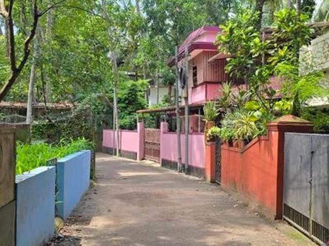 Residential Plot in Karaparamba for resale Kozhikode. The reference number is 20417961