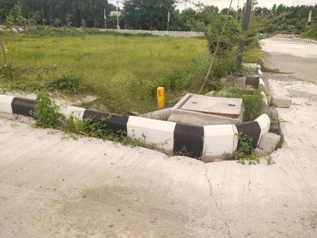 Residential Plot in Kardhanur for resale Sangareddy. The reference number is 21058217