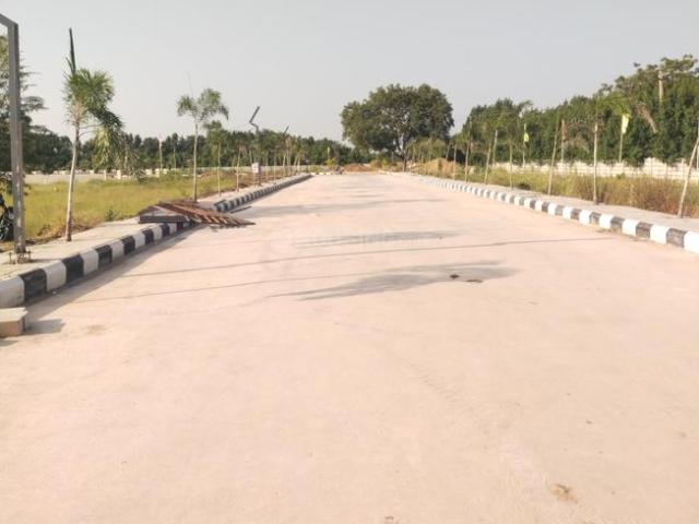 Residential Plot in Kardhanur for resale Sangareddy. The reference number is 21232448