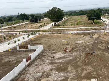 Residential Plot in Karve Nagar for resale Pune. The reference number is 20430788