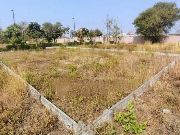 Residential Plot in Karve Nagar for resale Pune. The reference number is 20522609