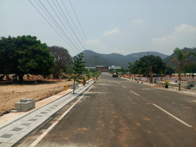 Residential Plot in Katpadi for resale Vellore. The reference number is 20236626