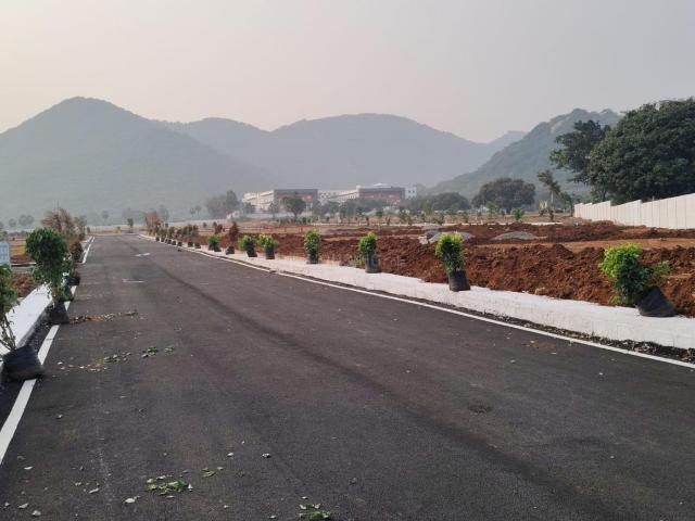 Residential Plot in Katpadi for resale Vellore. The reference number is 20422285