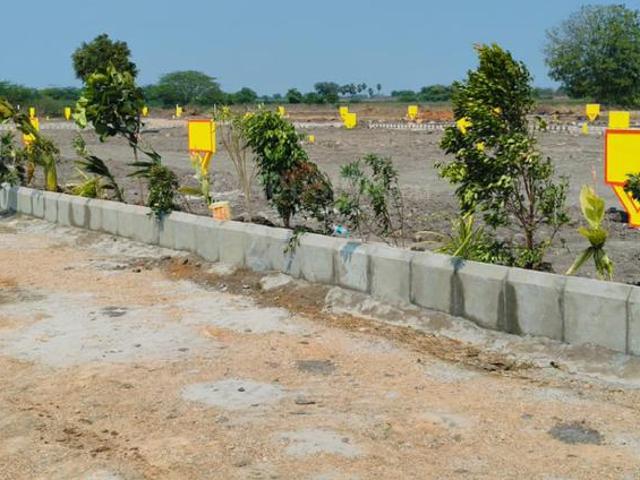 Residential Plot in Kaza for resale Guntur. The reference number is 20157535