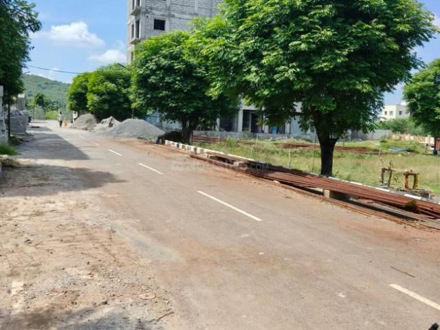 Residential Plot in Keerappakkam for resale Chennai. The reference number is 20821908
