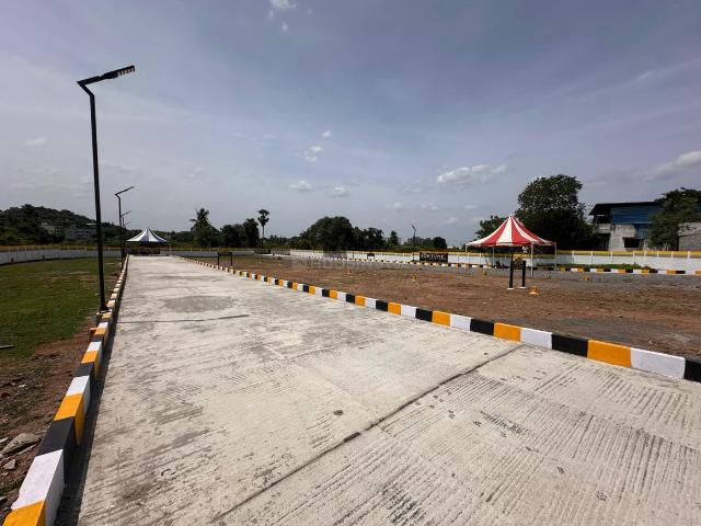 Residential Plot in Keerappakkam for resale Chennai. The reference number is 21044134