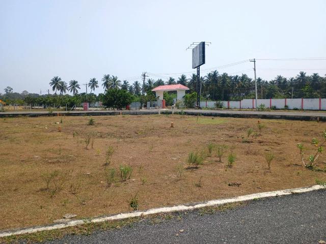 Residential Plot in Kelambakkam for resale Chennai. The reference number is 19246399