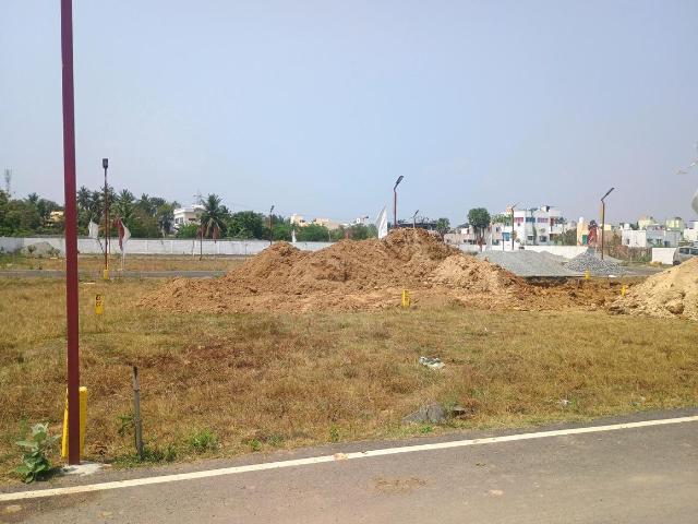 Residential Plot in Kelambakkam for resale Chennai. The reference number is 19606581