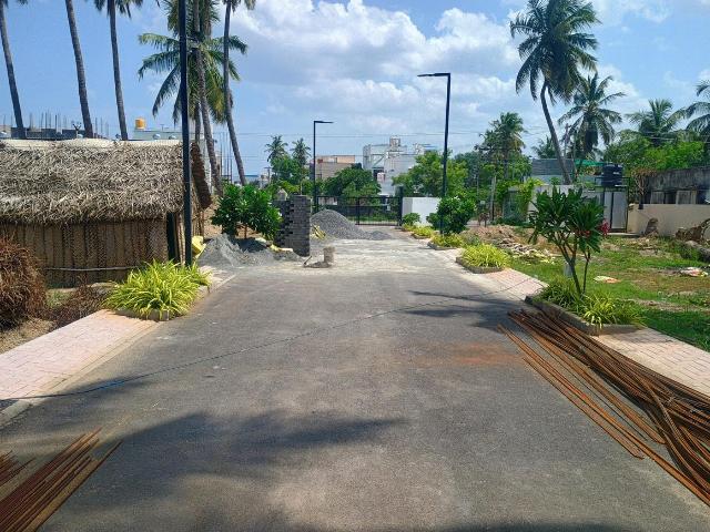 Residential Plot in Kelambakkam for resale Chennai. The reference number is 20886745