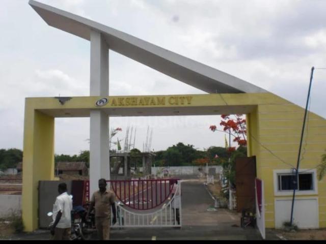 Residential Plot in Kelambakkam for resale Chennai. The reference number is 20948090