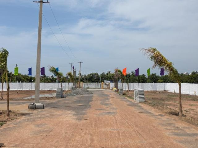 Residential Plot in Kelambakkam for resale Chennai. The reference number is 20994172