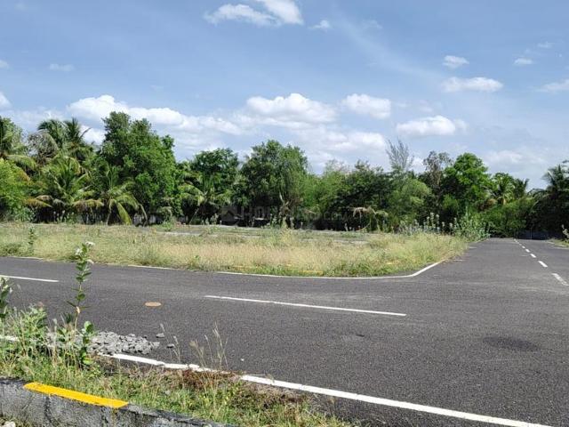 Residential Plot in Kelambakkam for resale Chennai. The reference number is 20918712