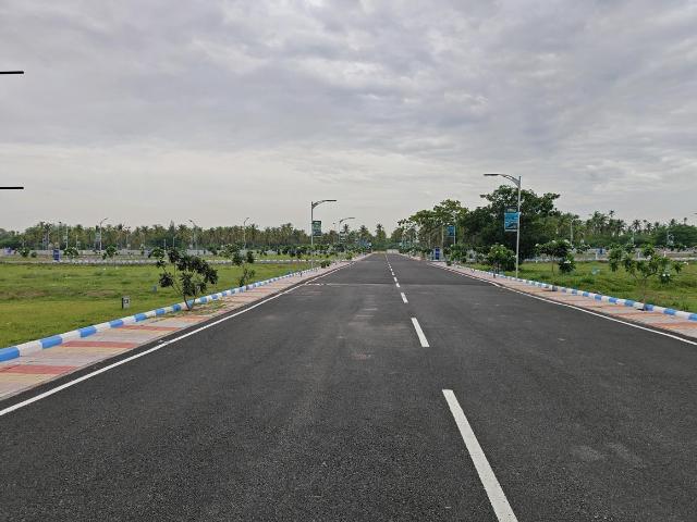 Residential Plot in Kelambakkam for resale Chennai. The reference number is 21048362