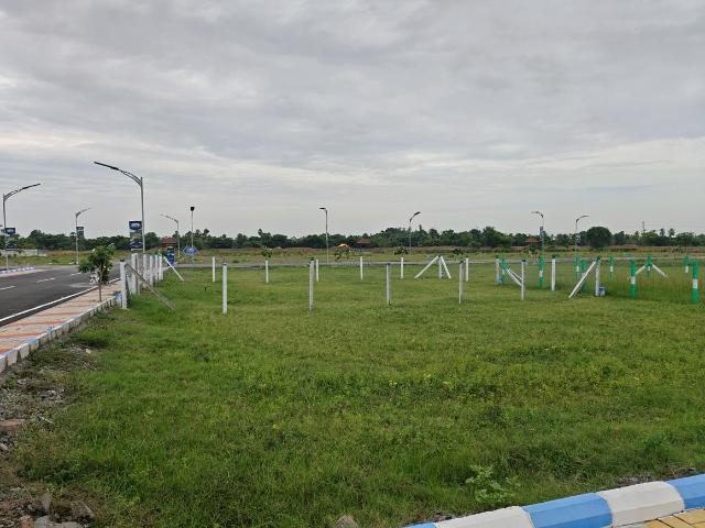 Residential Plot in Kelambakkam for resale Chennai. The reference number is 21048387