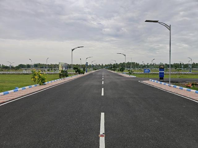 Residential Plot in Kelambakkam for resale Chennai. The reference number is 21048394