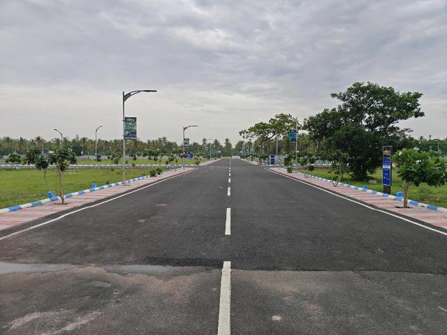 Residential Plot in Kelambakkam for resale Chennai. The reference number is 21048335