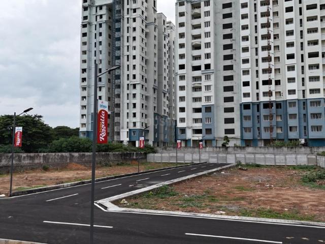 Residential Plot in Kelambakkam for resale Chennai. The reference number is 21092447