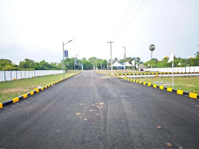 Residential Plot in Kelambakkam for resale Chennai. The reference number is 21028767