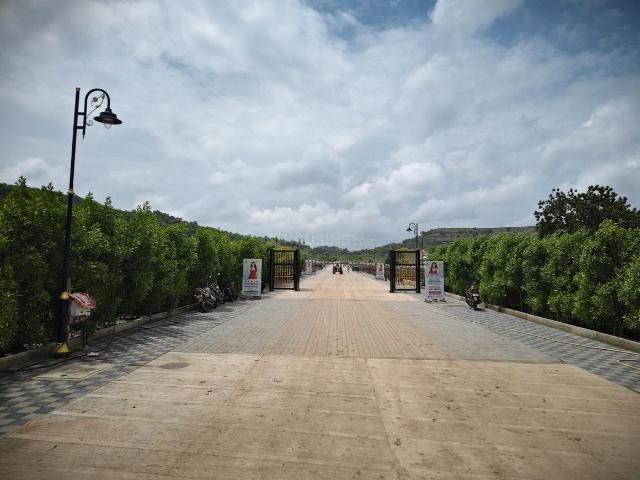 Residential Plot in Kesnand for resale Pune. The reference number is 21215375